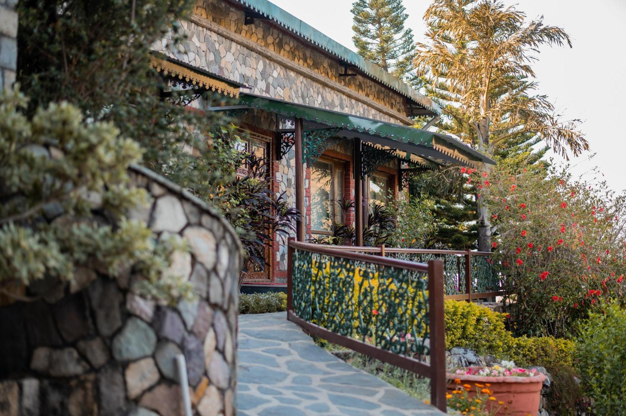 Tree Of Life Resort Dehradun Foothills Kültér fotó