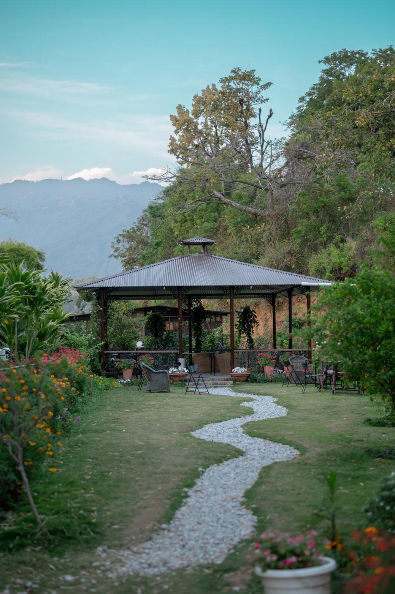Tree Of Life Resort Dehradun Foothills Kültér fotó
